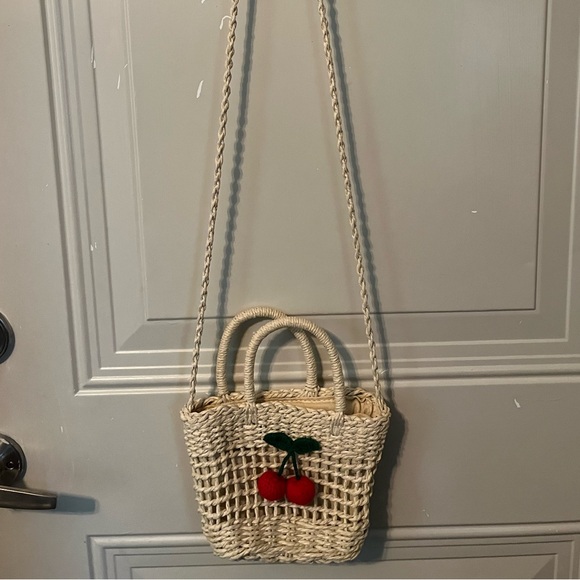 Cherry Straw Crossbody Bag - Picture 4 of 4